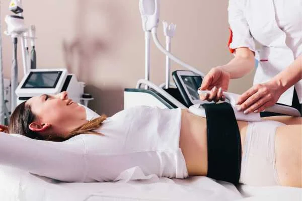 woman having body sculpting to help improve her body image and her mental health Romford